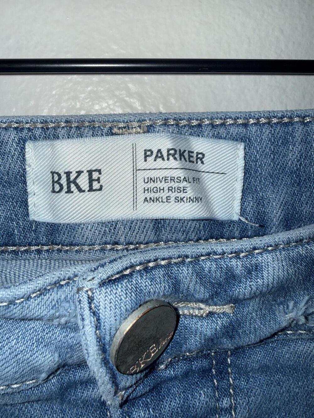 BKE Parker Universal High Rise Ankle Skinny Jeans Size 30 Distressed Denim - Picture 3 of 7
